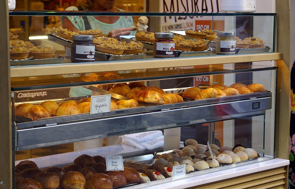 Banco di pasticceria e forno Zabaio